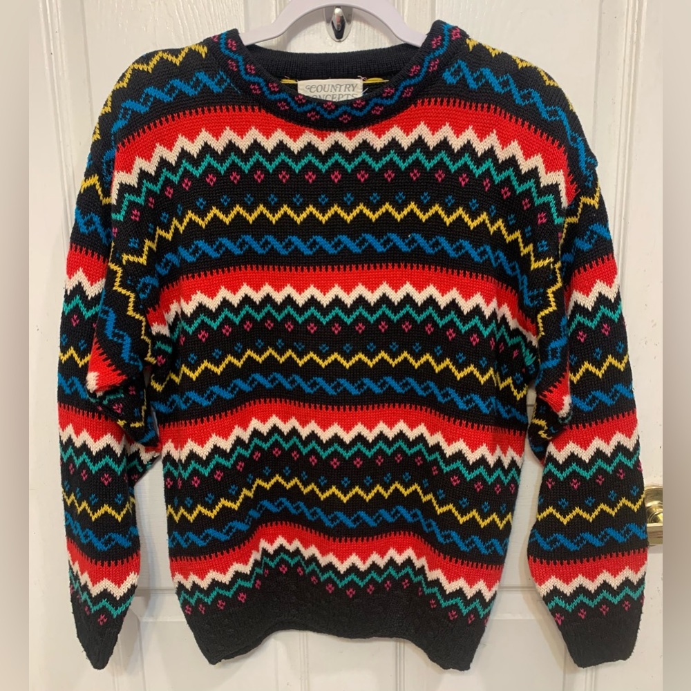 Vintage Country Concepts Festive Sweater             1206